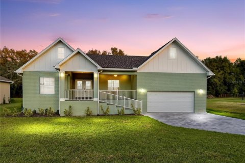 Casa en venta en Dade City, Florida, 4 dormitorios, 261.52 m2 № 2116312 - foto 2