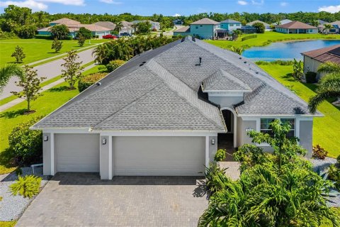 Villa ou maison à vendre à Bradenton, Floride: 4 chambres, 246.19 m2 № 1795101 - photo 1