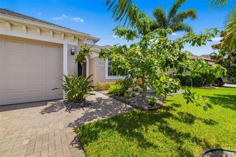 Villa ou maison à vendre à Bradenton, Floride: 4 chambres, 246.19 m2 № 1795101 - photo 6