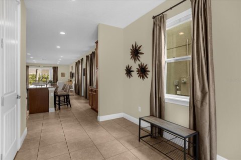 Casa en venta en Kissimmee, Florida, 8 dormitorios, 316.98 m2 № 1580739 - foto 4