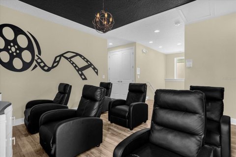 Casa en venta en Kissimmee, Florida, 8 dormitorios, 316.98 m2 № 1580739 - foto 22