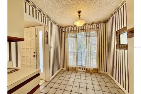 Condo in Longwood, Florida, 2 bedrooms  № 1869622 - photo 15