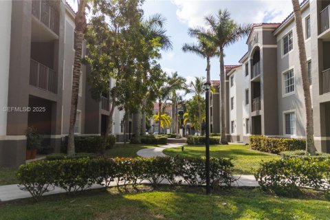 Copropriété à vendre à Miami, Floride: 2 chambres, 91.88 m2 № 1992434 - photo 6