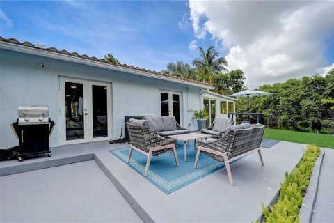 Propiedad comercial en venta en Wilton Manors, Florida, 205.78 m2 № 2181924 - foto 9