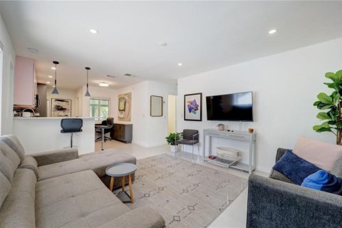 Propiedad comercial en venta en Wilton Manors, Florida, 205.78 m2 № 2181924 - foto 14