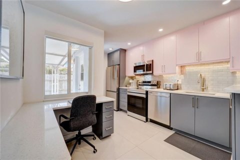 Propiedad comercial en venta en Wilton Manors, Florida, 205.78 m2 № 2181924 - foto 17