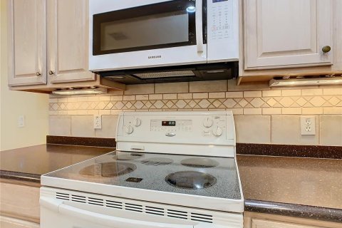Купить виллу или дом в Киссимми, Флорида 6 комнат, 161.56м2, № 1545326 - фото 21