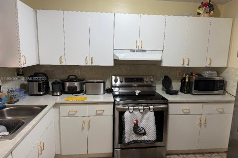 Villa ou maison à vendre à Homestead, Floride: 3 chambres, 106.84 m2 № 2044846 - photo 5