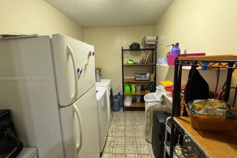 Villa ou maison à vendre à Homestead, Floride: 3 chambres, 106.84 m2 № 2044846 - photo 9