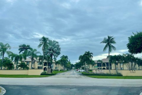 Condo in Greenacres, Florida, 2 bedrooms  № 1859794 - photo 16