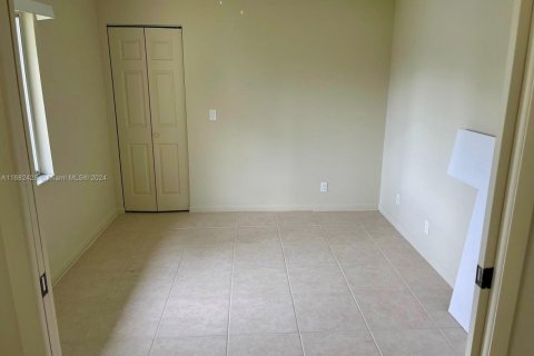 Condo in Greenacres, Florida, 2 bedrooms  № 1859794 - photo 8