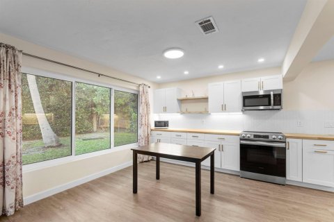 Villa ou maison à vendre à Boynton Beach, Floride: 3 chambres, 160.91 m2 № 2077743 - photo 11