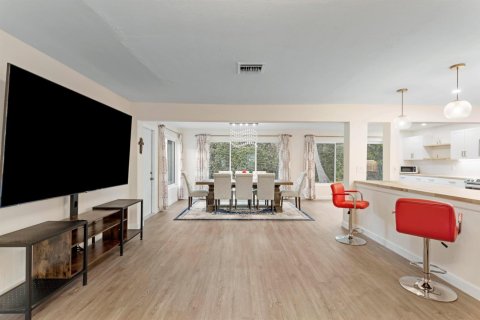 Villa ou maison à vendre à Boynton Beach, Floride: 3 chambres, 160.91 m2 № 2077743 - photo 15