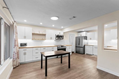 Villa ou maison à vendre à Boynton Beach, Floride: 3 chambres, 160.91 m2 № 2077743 - photo 6
