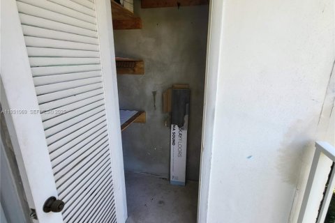 Copropriété à louer à Key Biscayne, Floride: 2 chambres, 102.19 m2 № 1989837 - photo 12