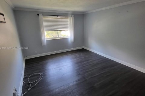 Copropriété à louer à Key Biscayne, Floride: 2 chambres, 102.19 m2 № 1989837 - photo 7