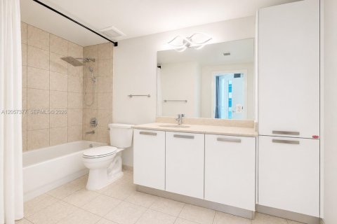 Купить кондоминиум в Авентура, Флорида 2 спальни, 139.73м2, № 2271479 - фото 18