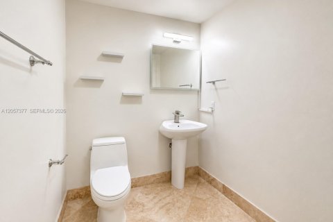 Купить кондоминиум в Авентура, Флорида 2 спальни, 139.73м2, № 2271479 - фото 23