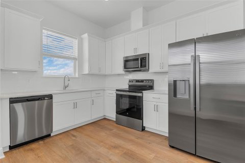 Appartement à louer à Orlando, Floride: 1 chambre, 82.68 m2 № 2120250 - photo 8
