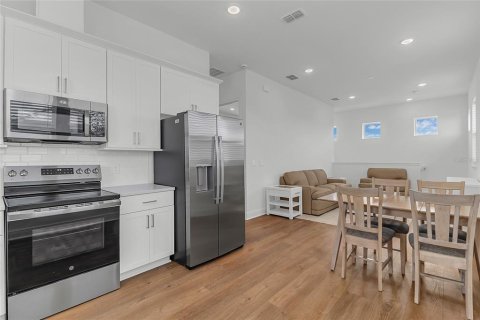 Appartement à louer à Orlando, Floride: 1 chambre, 82.68 m2 № 2120250 - photo 9
