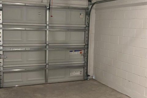 Adosado en alquiler en Davenport, Florida, 3 dormitorios, 127.55 m2 № 1852392 - foto 8