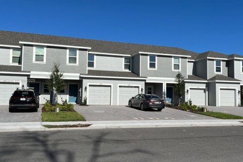 Adosado en alquiler en Davenport, Florida, 3 dormitorios, 127.55 m2 № 1852392 - foto 1