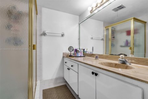 Copropriété à vendre à Tamarac, Floride: 2 chambres, 99.41 m2 № 1842422 - photo 21