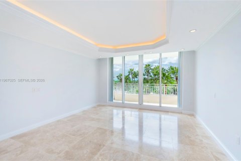 Condominio en venta en Key Biscayne, Florida, 4 dormitorios, 332.68 m2 № 2028544 - foto 6