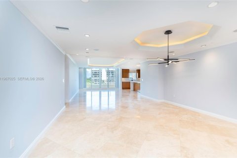 Condominio en venta en Key Biscayne, Florida, 4 dormitorios, 332.68 m2 № 2028544 - foto 7