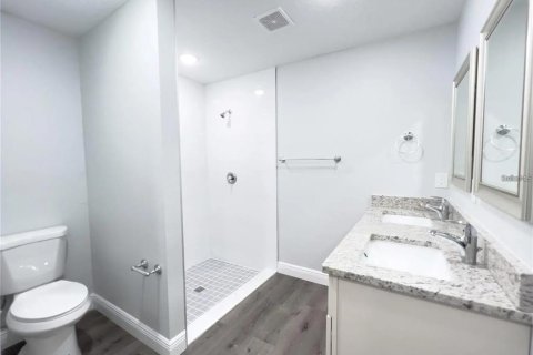 Casa en alquiler en DeLand, Florida, 3 dormitorios, 119.84 m2 № 1877134 - foto 3