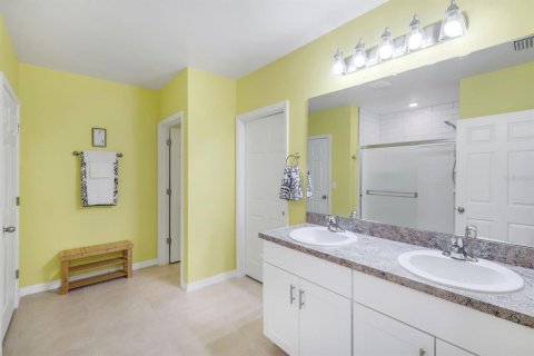House in Punta Gorda, Florida 3 bedrooms, 212.93 sq.m. № 1780794 - photo 19