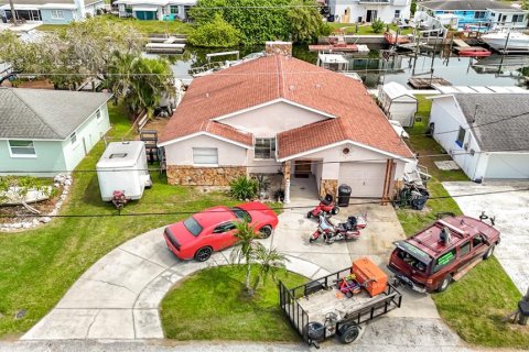 Villa ou maison à vendre à Hudson, Floride: 2 chambres, 129.51 m2 № 2398828 - photo 16