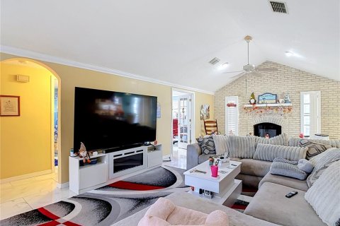 Villa ou maison à vendre à Hudson, Floride: 2 chambres, 129.51 m2 № 2398828 - photo 8