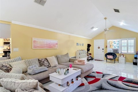 Villa ou maison à vendre à Hudson, Floride: 2 chambres, 129.51 m2 № 2398828 - photo 12