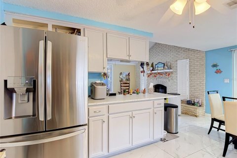 Villa ou maison à vendre à Hudson, Floride: 2 chambres, 129.51 m2 № 2398828 - photo 25