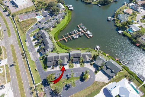 Condo in Apollo Beach, Florida, 2 bedrooms  № 1761068 - photo 4