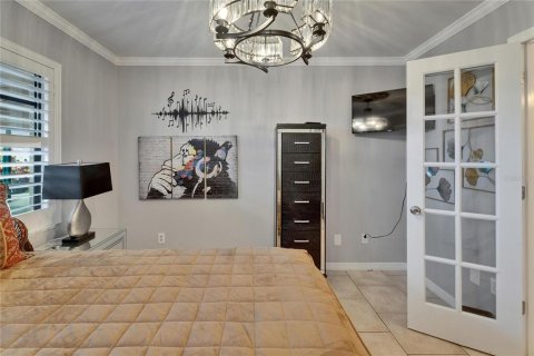 Condo in Apollo Beach, Florida, 2 bedrooms  № 1761068 - photo 25