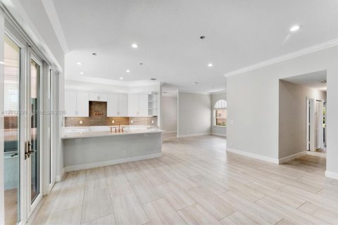 Villa ou maison à vendre à Coconut Creek, Floride: 4 chambres, 222.41 m2 № 2085749 - photo 14