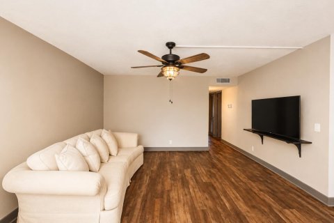 Copropriété à louer à Delray Beach, Floride: 2 chambres, 85.47 m2 № 2293641 - photo 5