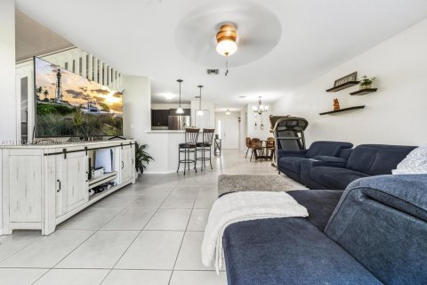 Купить таунхаус в Корал-Спрингс, Флорида 3 спальни, 136.85м2, № 1972620 - фото 7