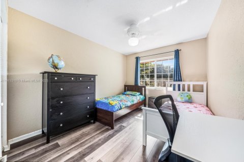 Купить таунхаус в Корал-Спрингс, Флорида 3 спальни, 136.85м2, № 1972620 - фото 22