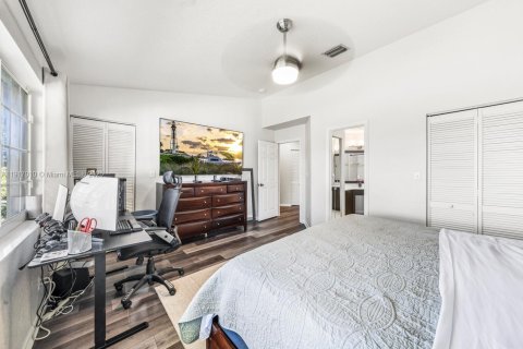 Купить таунхаус в Корал-Спрингс, Флорида 3 спальни, 136.85м2, № 1972620 - фото 14