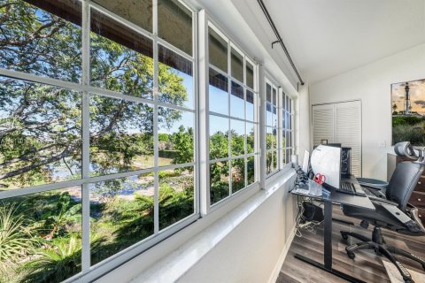 Купить таунхаус в Корал-Спрингс, Флорида 3 спальни, 136.85м2, № 1972620 - фото 15