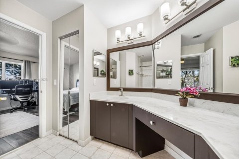 Купить таунхаус в Корал-Спрингс, Флорида 3 спальни, 136.85м2, № 1972620 - фото 17