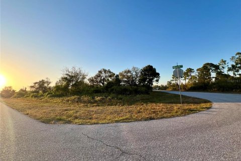 Terreno en Port Charlotte, Florida № 2229539