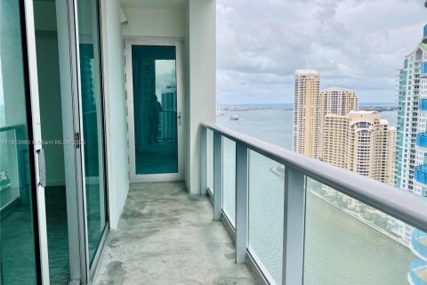 Condo in Miami, Florida, 2 bedrooms  № 1955887 - photo 7