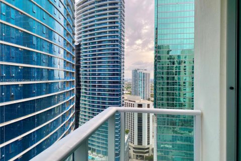 Condo in Miami, Florida, 2 bedrooms  № 1955887 - photo 6