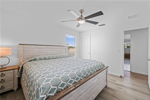 House in Punta Gorda, Florida 4 bedrooms № 2004219 - photo 19