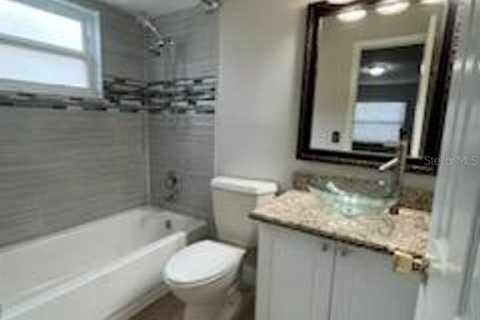 Condo in Orlando, Florida, 2 bedrooms  № 1841386 - photo 20