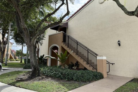 Condominio en venta en Miramar, Florida, 2 dormitorios, 89.74 m2 № 1949412 - foto 18